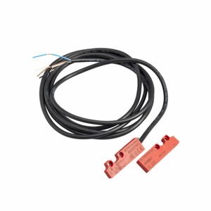 Kódovaný magnetický spínač Schneider XCSDMC5912 - SIL 3 - 1V+1Z kabel 2 m